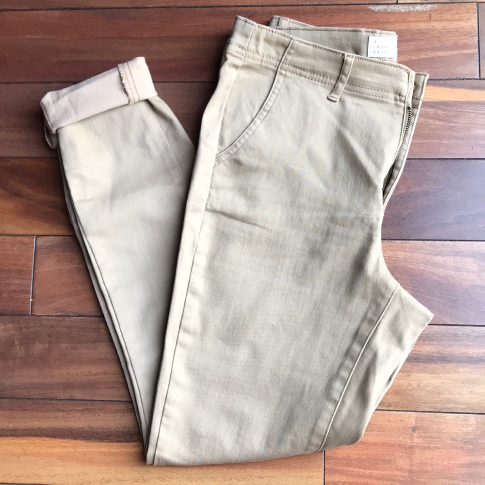 A New Day High Waisted Khaki Pants - Picture 1 of 4